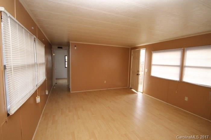 37 Twin Ridge Drive - Photo 3