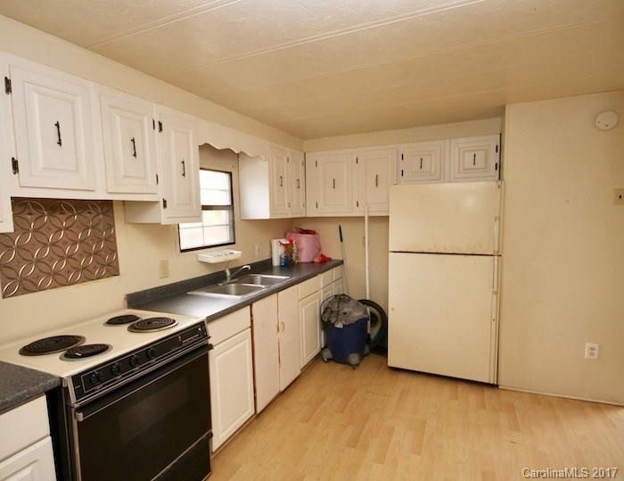 37 Twin Ridge Drive - Photo 4