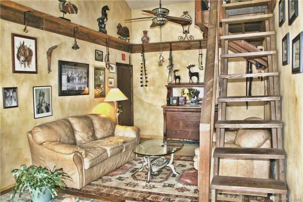 73 Mataga Drive - Photo 11