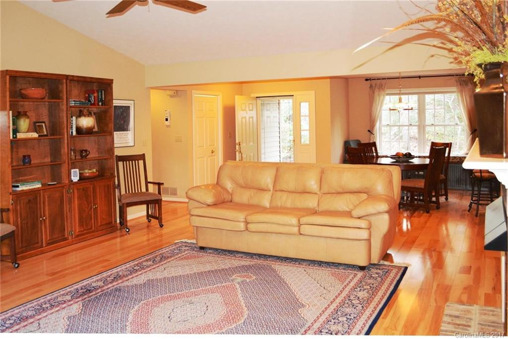 186 Timber Creek Road - Photo 2
