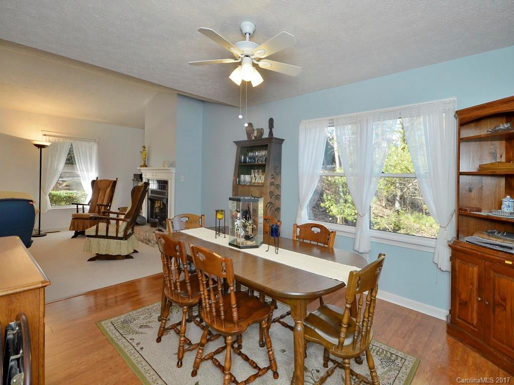 300 Circle Top Drive - Photo 9