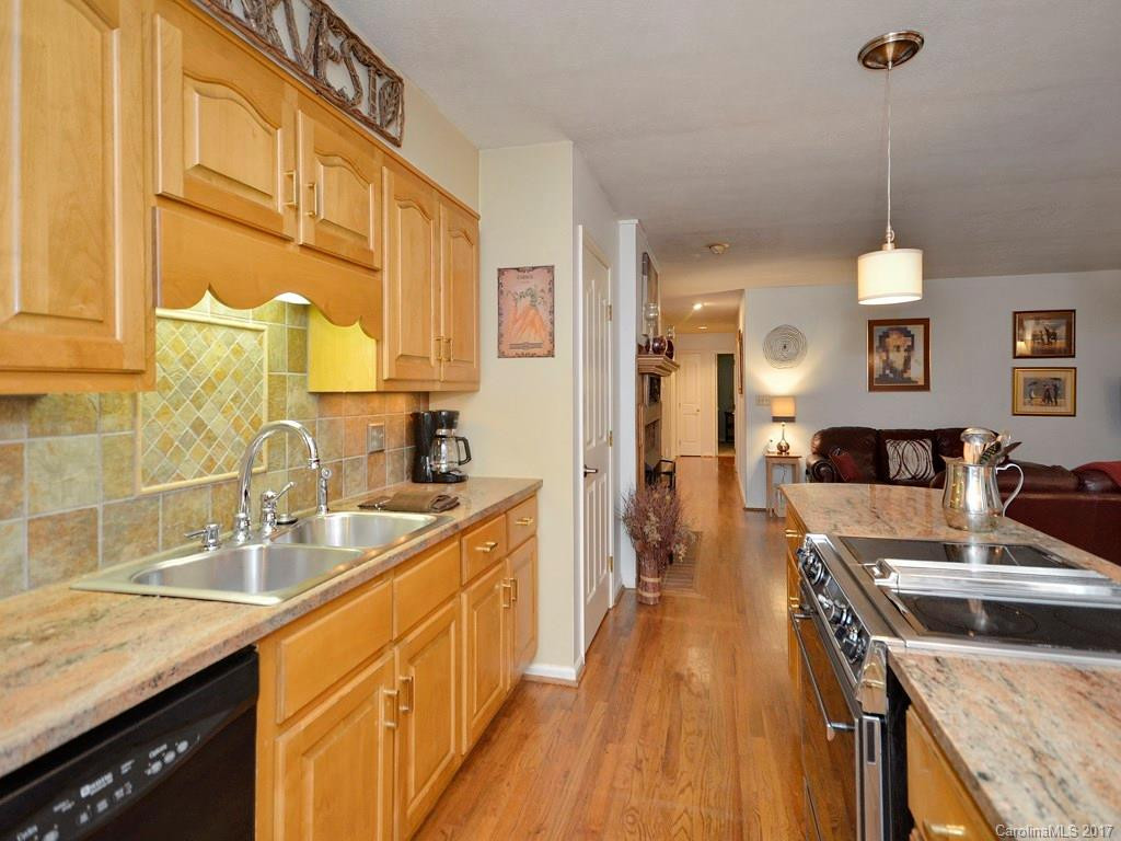 101 Mary Place - Photo 11