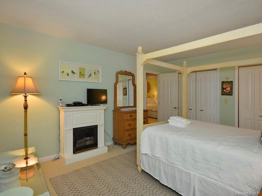 101 Mary Place - Photo 19