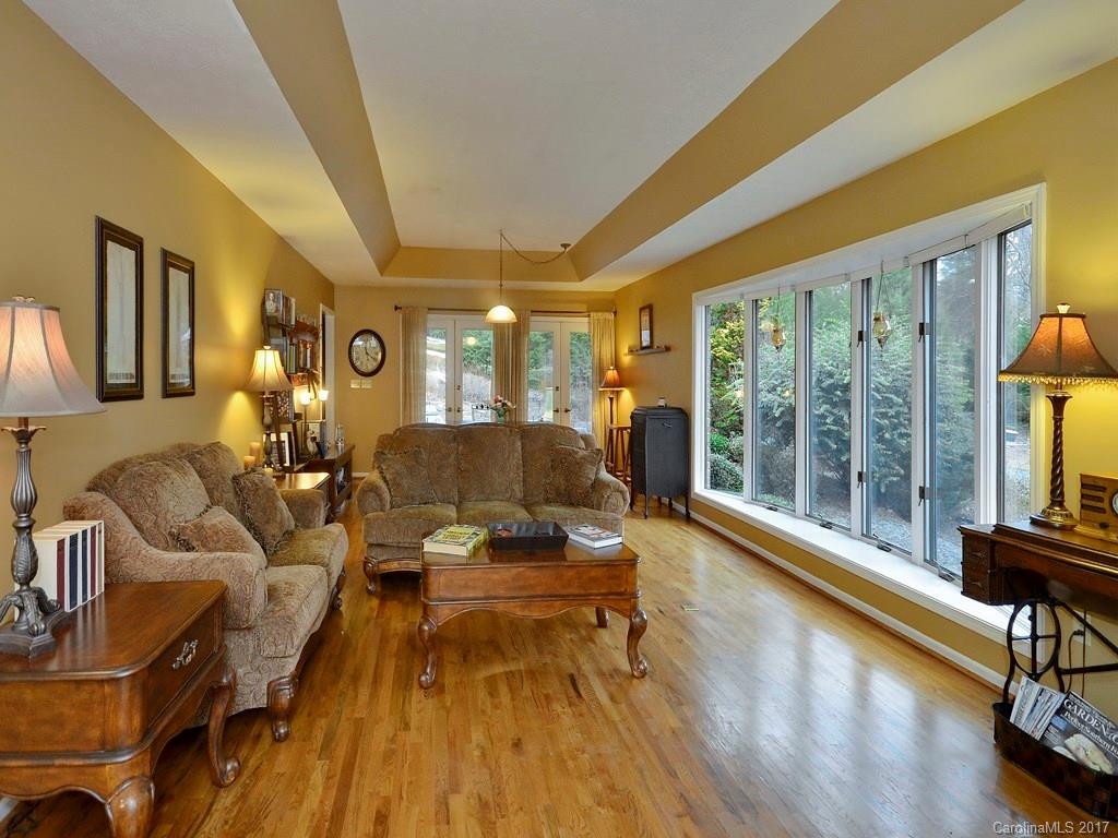 101 Mary Place - Photo 4