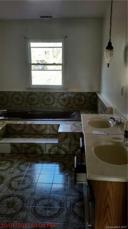 341 French Broad Avenue #125 - Photo 14