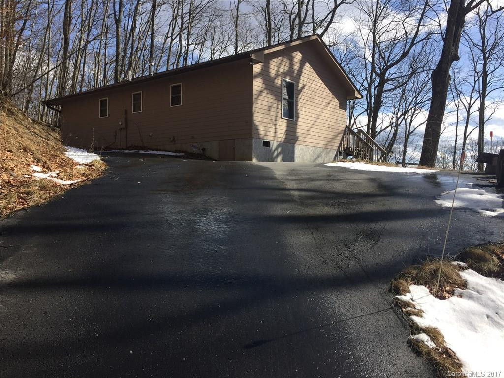 565 MayApple Lane