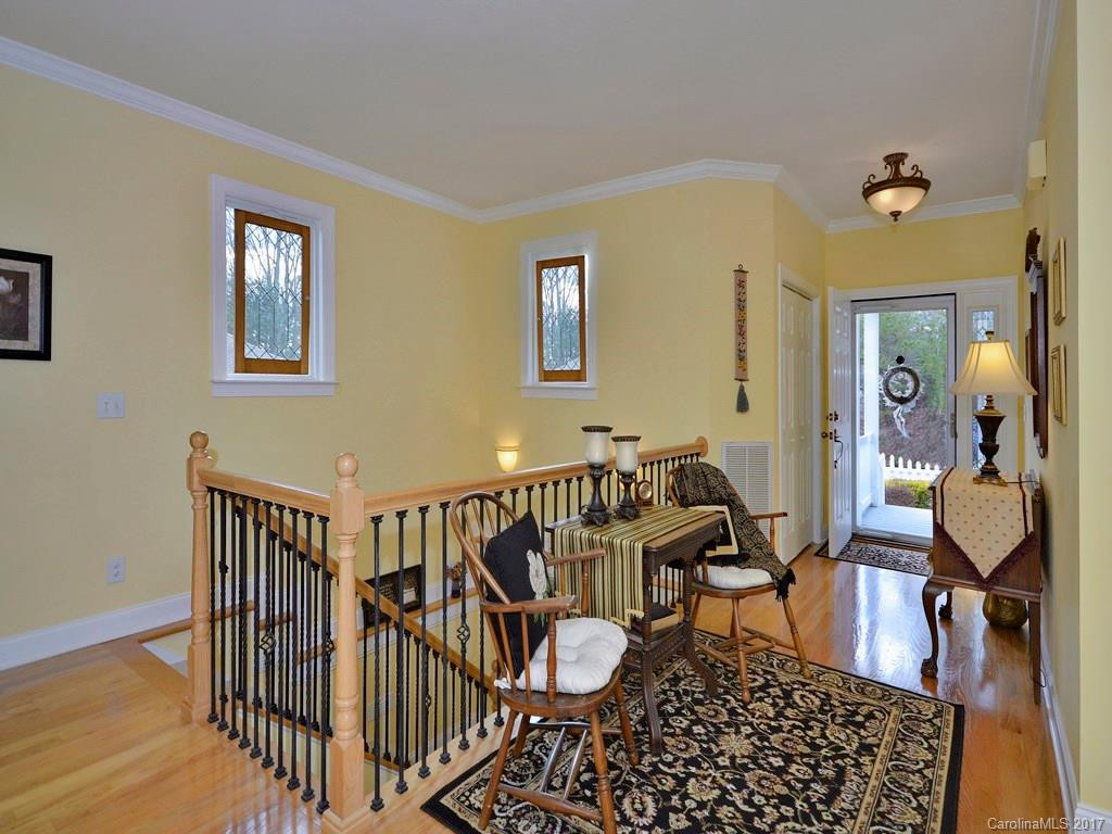 185 Ashefield Court - Photo 2