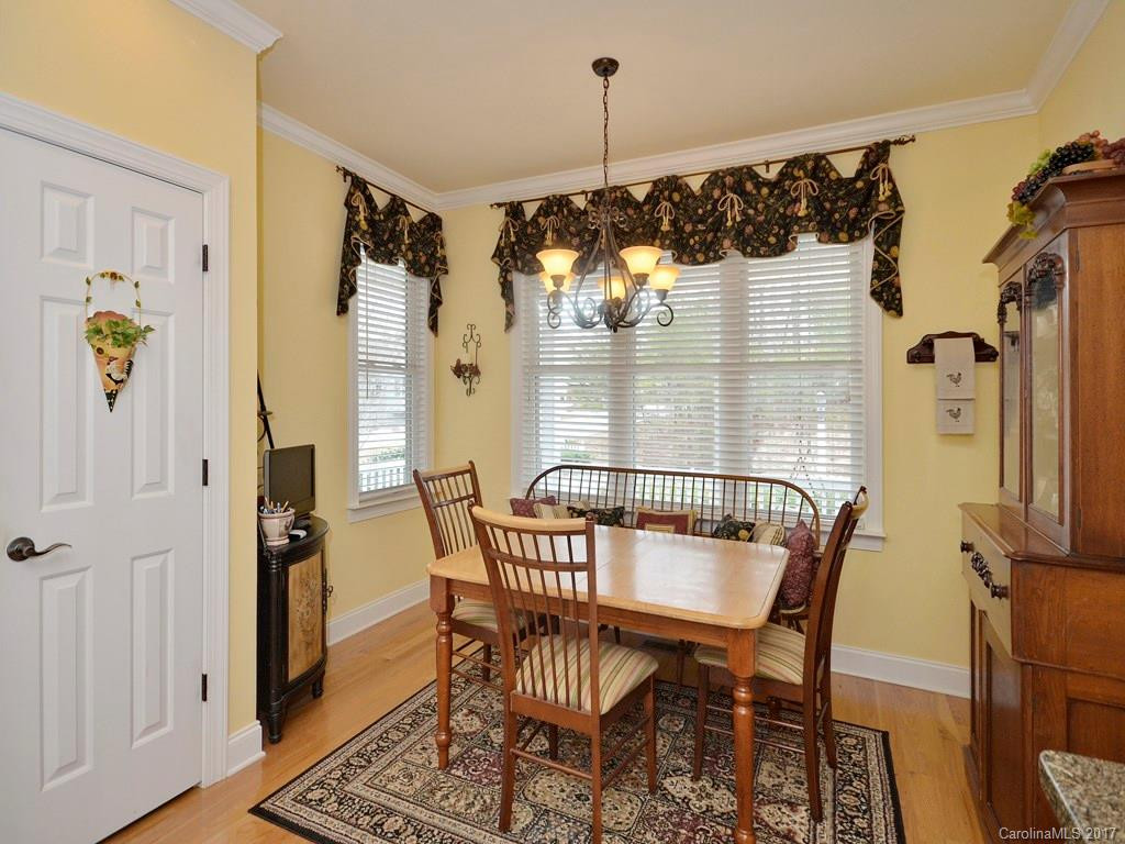185 Ashefield Court - Photo 12