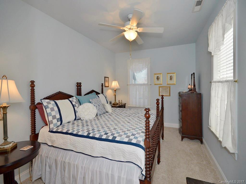 185 Ashefield Court - Photo 18