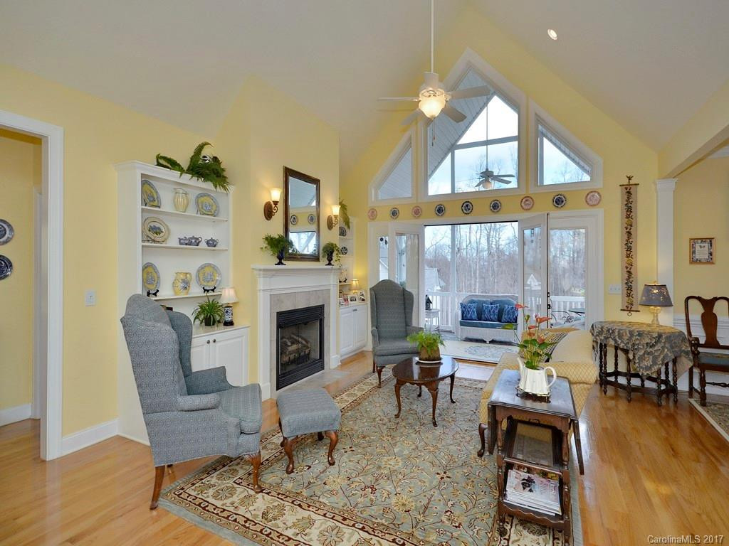 185 Ashefield Court - Photo 3