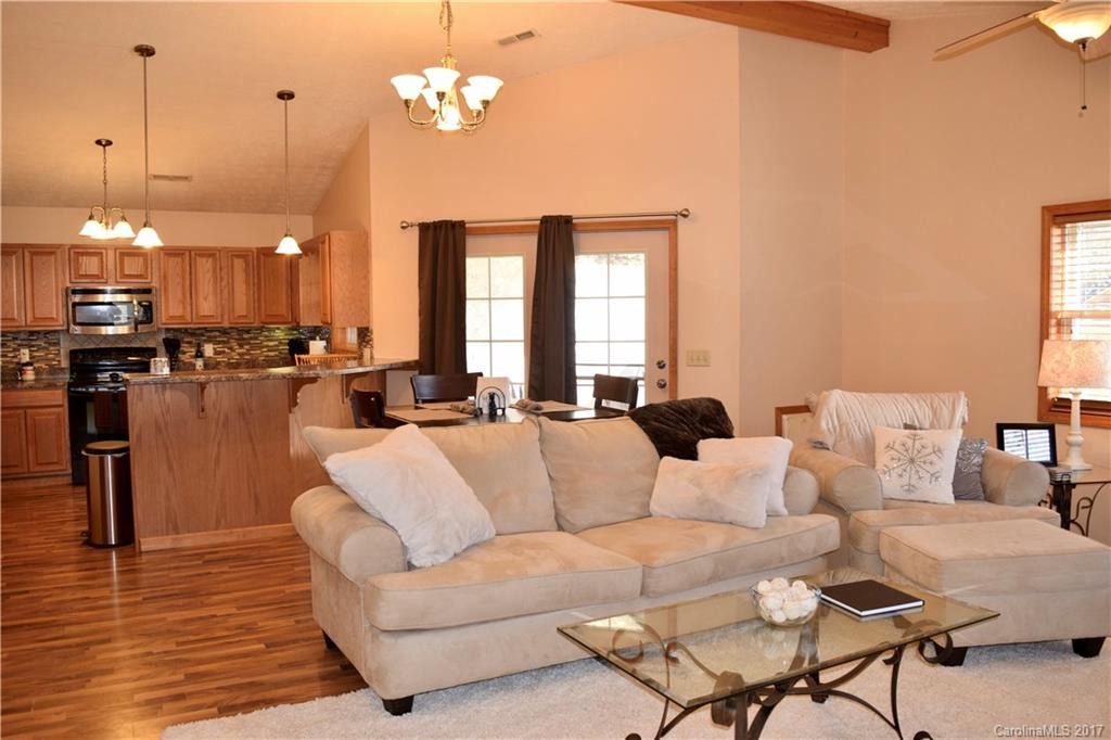 114 Pasco Loop - Photo 6