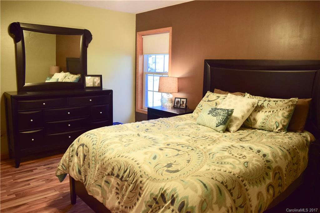 114 Pasco Loop - Photo 9
