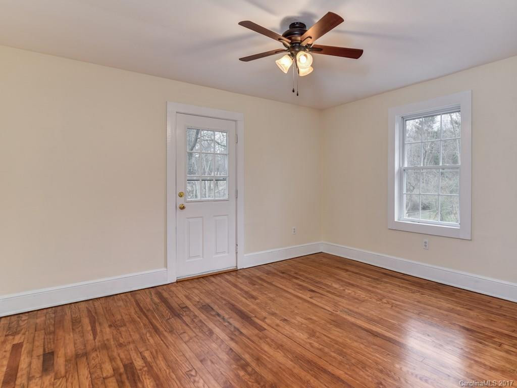 93 Wanoca Avenue - Photo 2