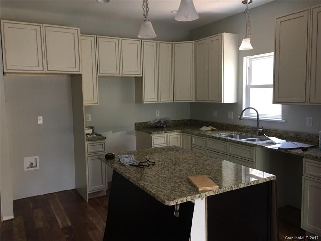83 Galax Avenue - Photo 2