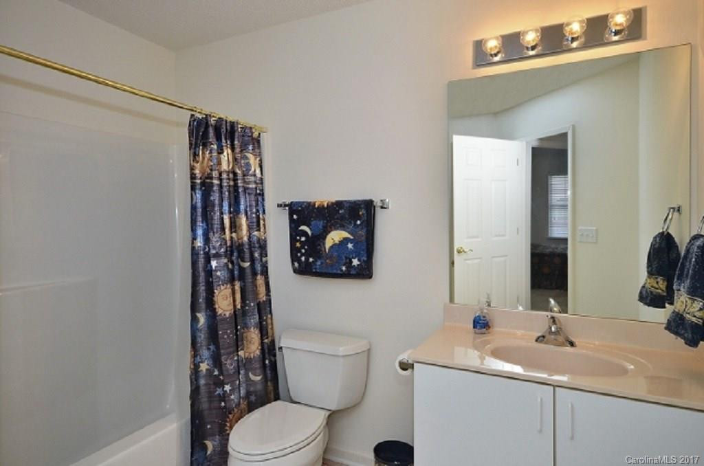 36 Danbury Lane - Photo 15