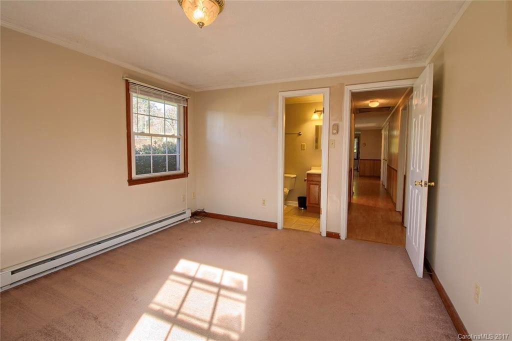 663 Delaware Lane - Photo 11