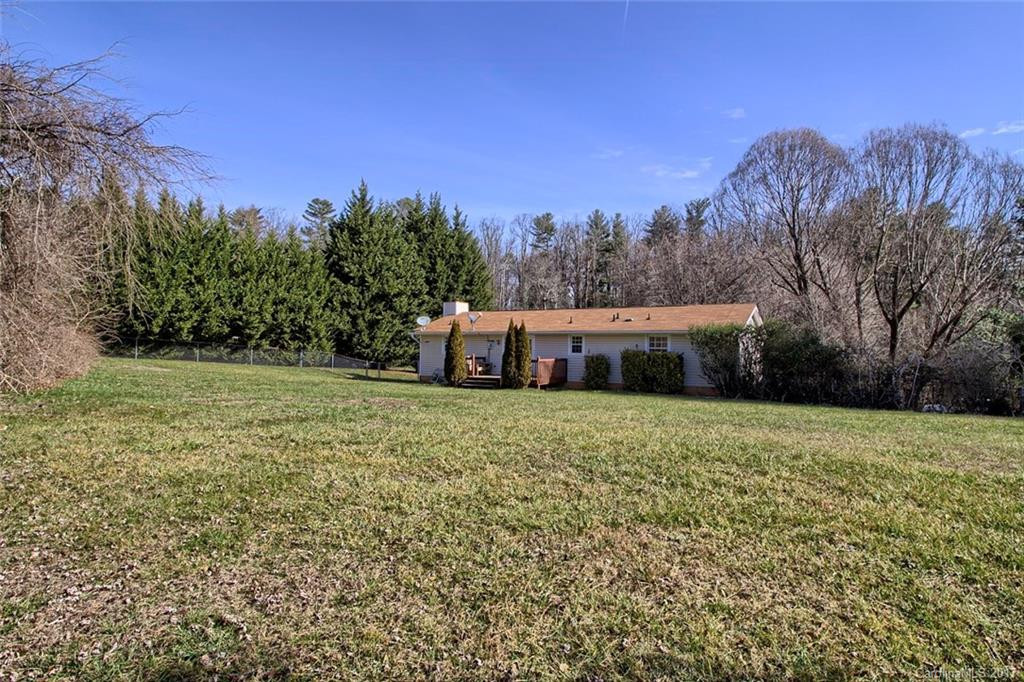 663 Delaware Lane - Photo 22