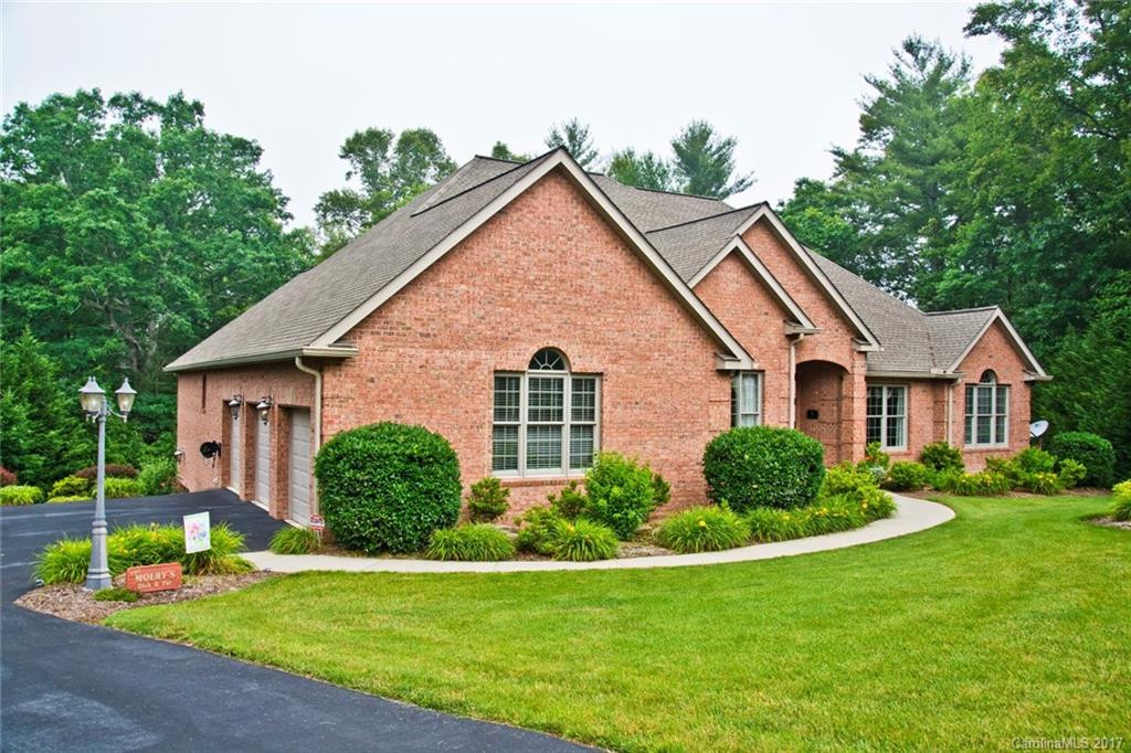 32 Chartwell Lane - Photo 2