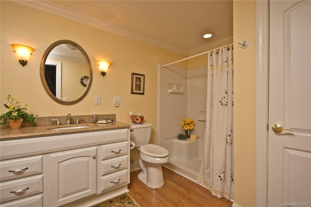 32 Chartwell Lane - Photo 16
