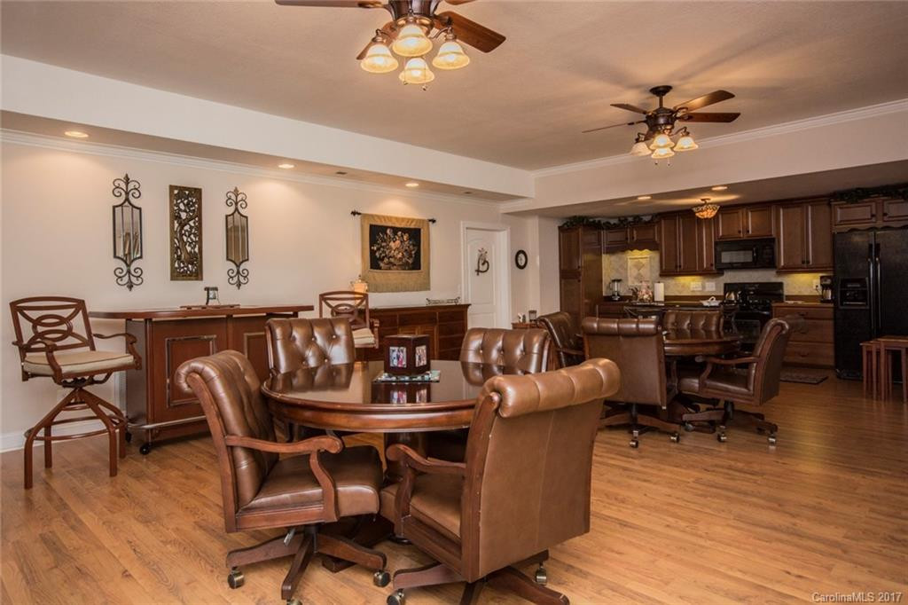 32 Chartwell Lane - Photo 18