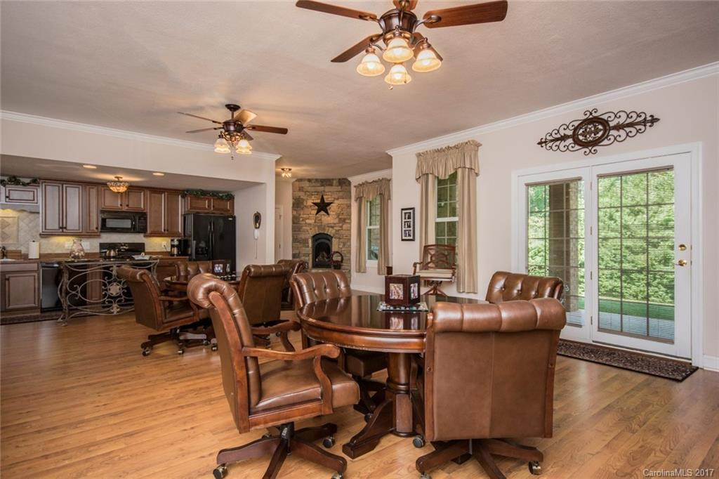 32 Chartwell Lane - Photo 19