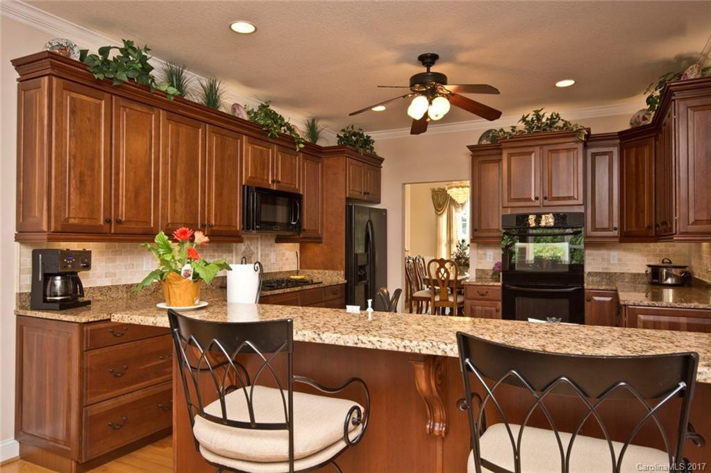 32 Chartwell Lane - Photo 7