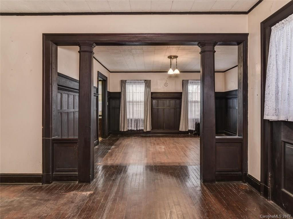 166 Chestnut Street - Photo 4
