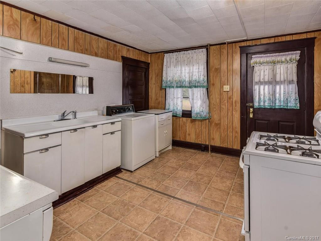 166 Chestnut Street - Photo 10