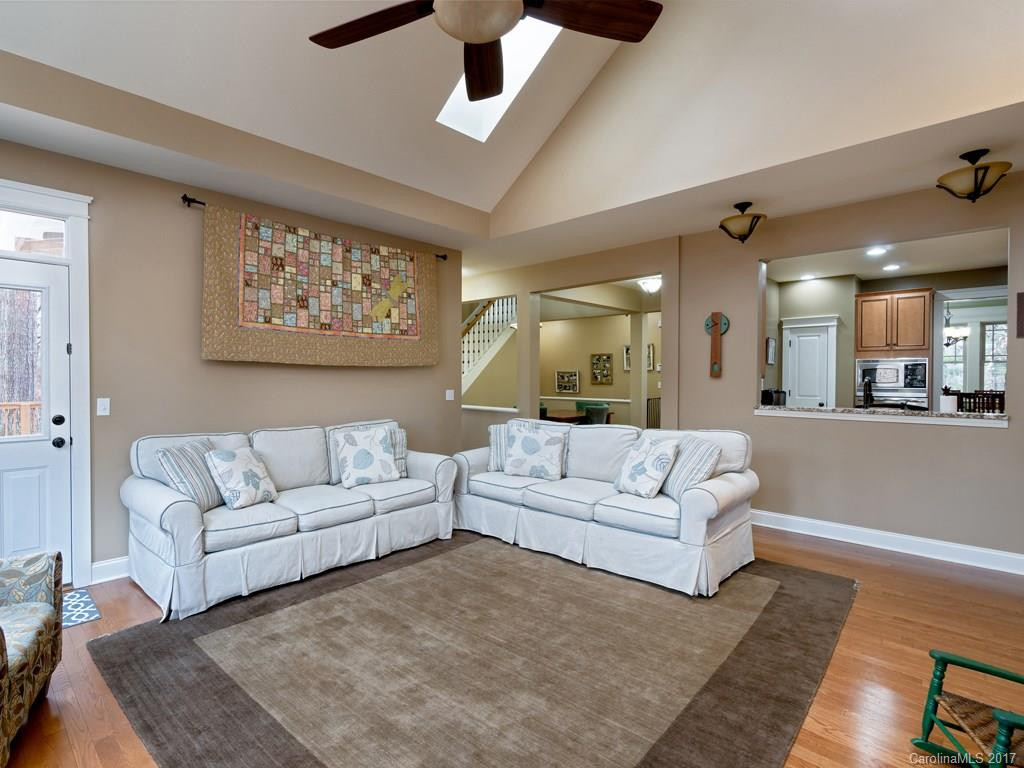 31 Lake Drive - Photo 5
