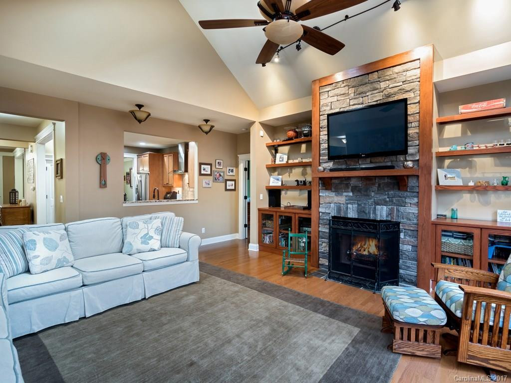 31 Lake Drive - Photo 7