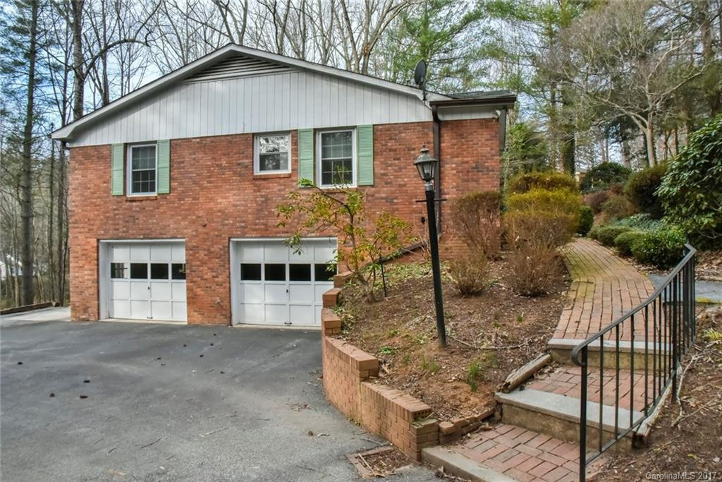 225 Park Lane - Photo 2