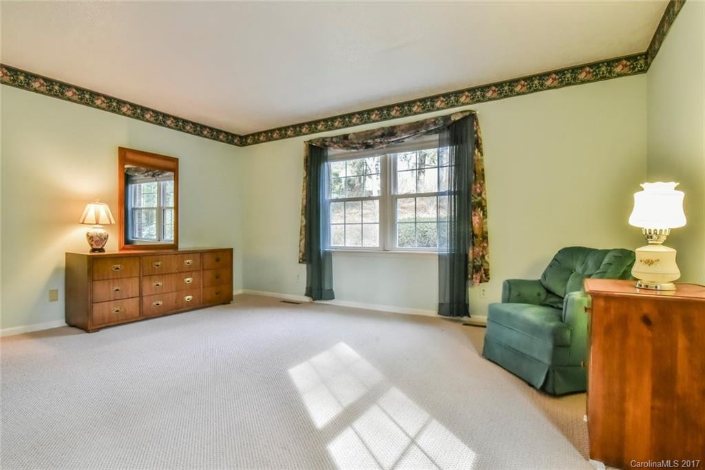 225 Park Lane - Photo 16