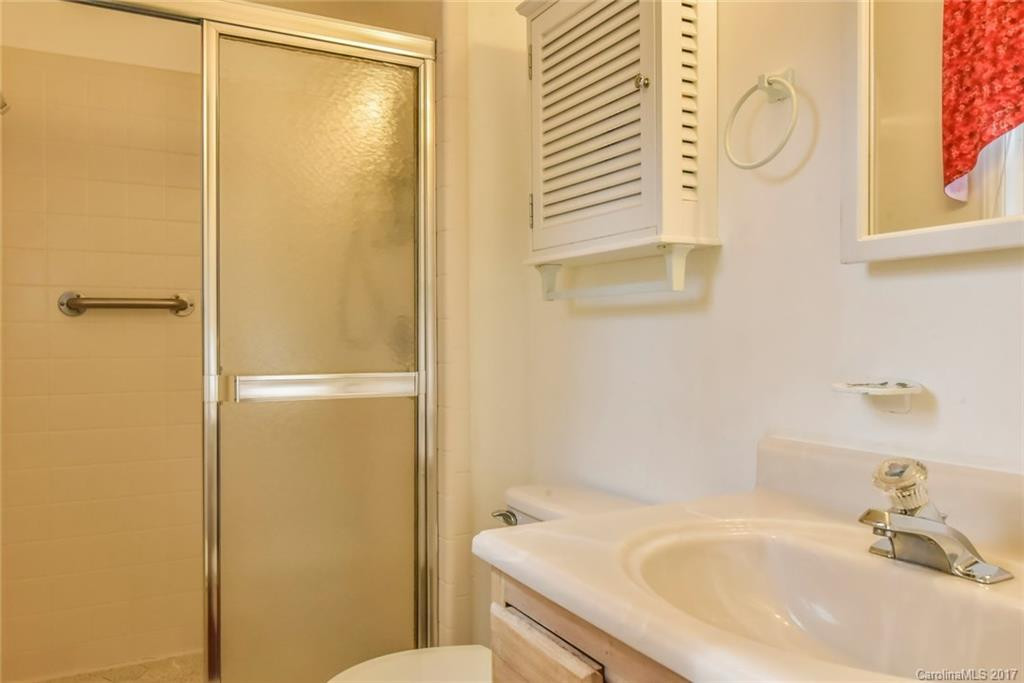 225 Park Lane - Photo 18