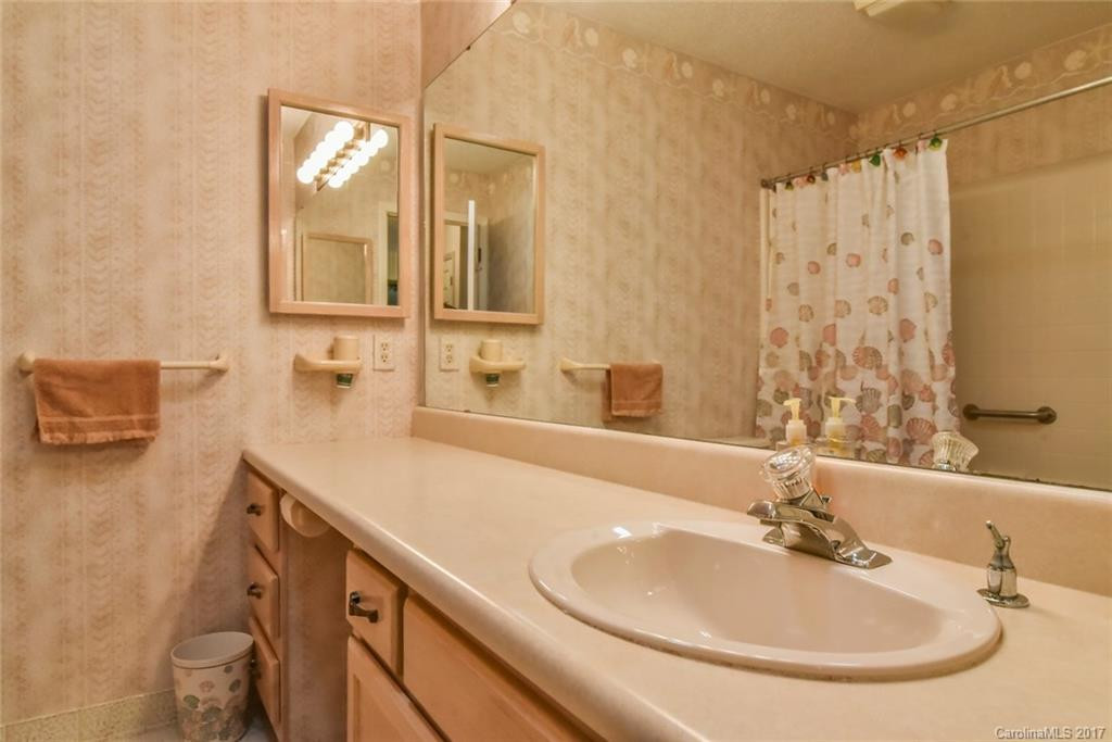 225 Park Lane - Photo 20