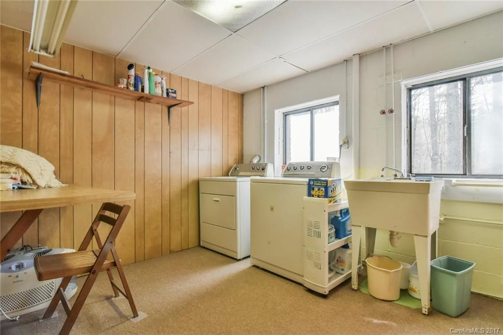 225 Park Lane - Photo 22