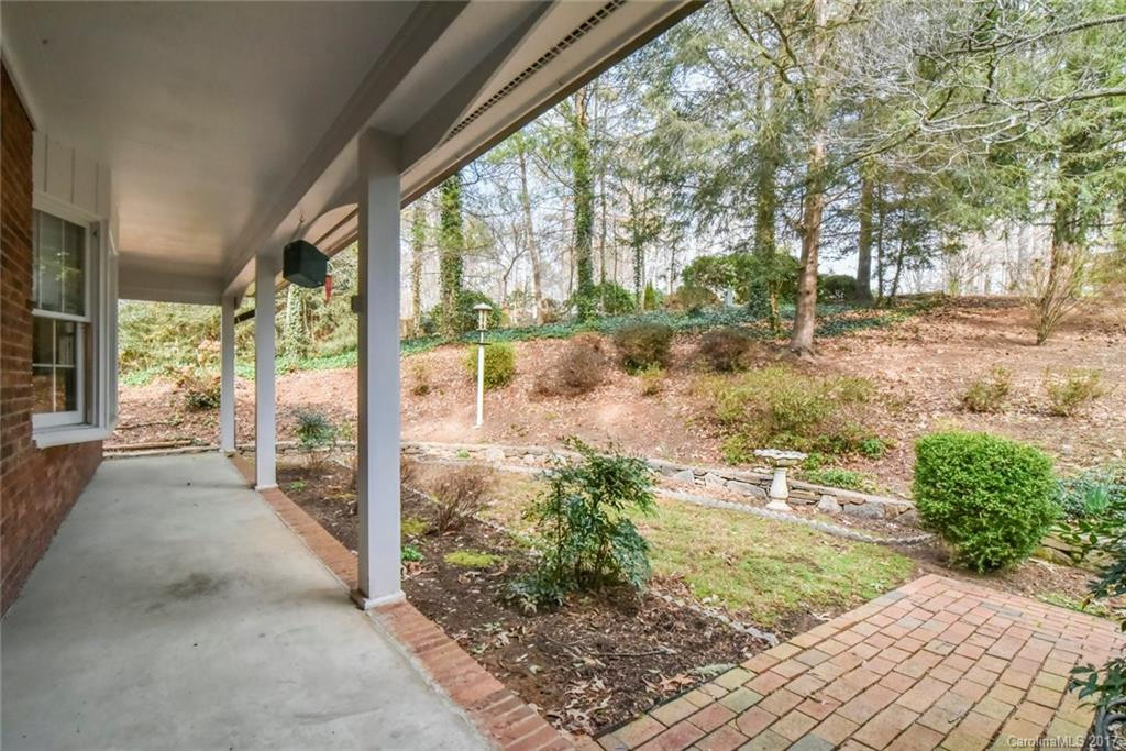 225 Park Lane - Photo 4