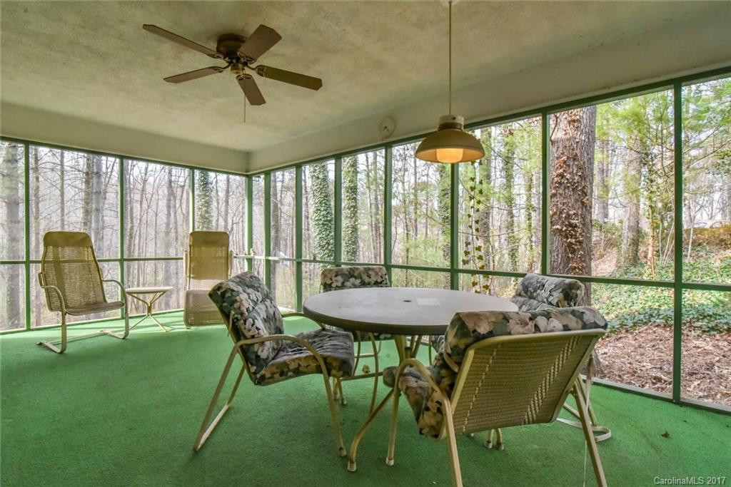 225 Park Lane - Photo 7