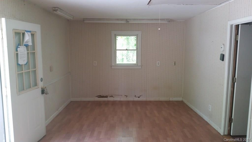 72 Lyman Lane - Photo 3