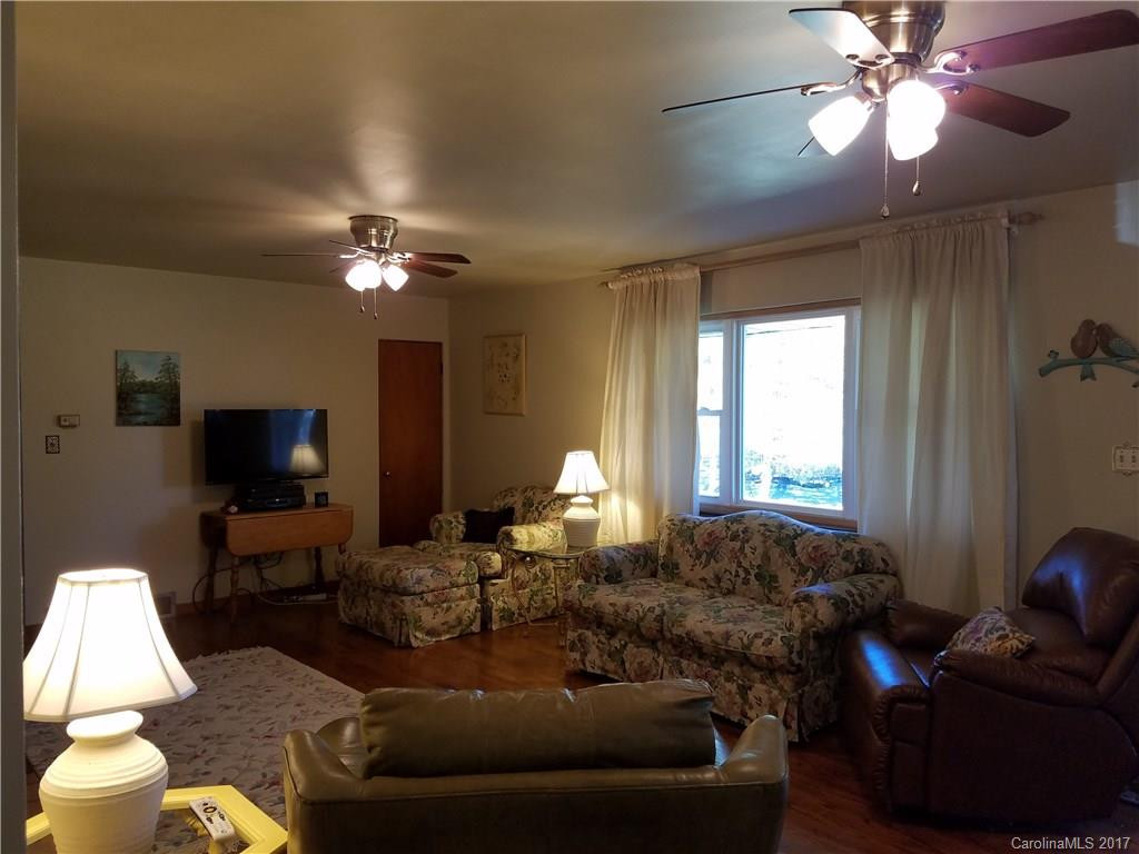 160 Clement Road - Photo 7