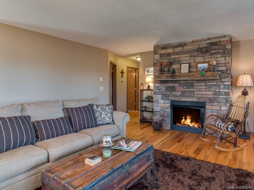 36 Autumn View Drive - Photo 8