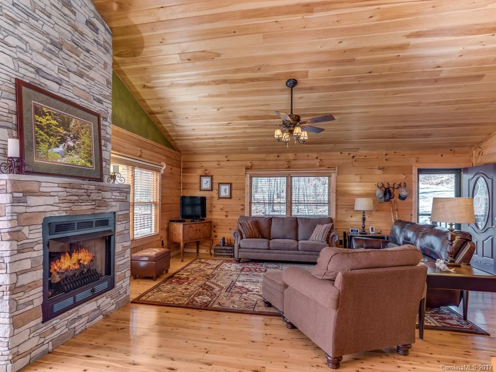 578 Woodgate Drive #31 - Photo 5