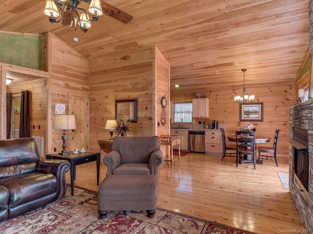 578 Woodgate Drive #31 - Photo 6