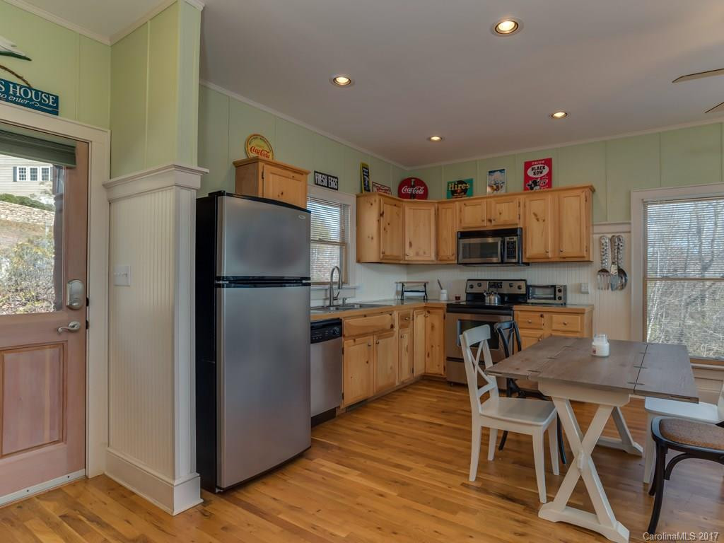 27 Autumn View Drive - Photo 2