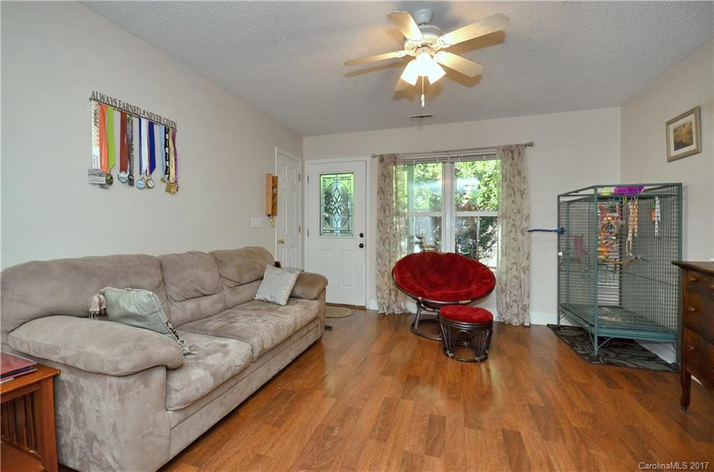 20 Krista Circle #Unit C - Photo 5