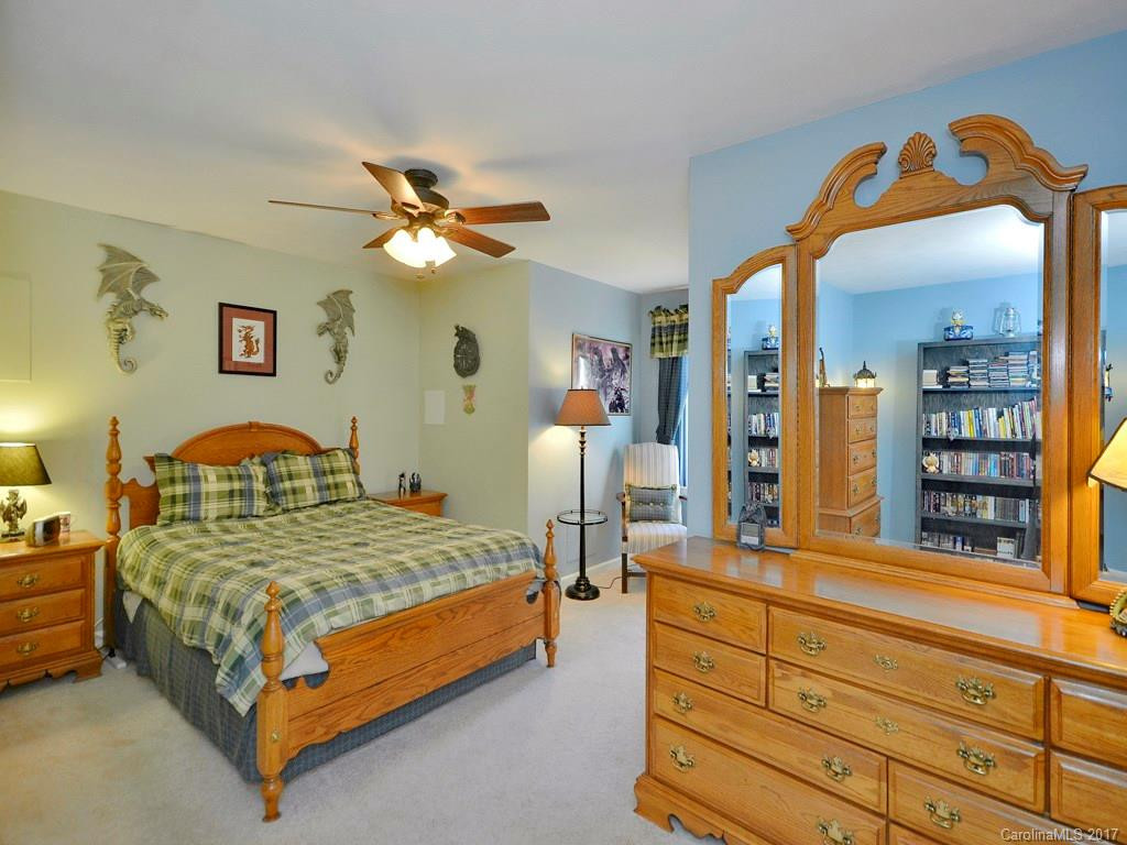 104 Racine Place #44,49 - Photo 17