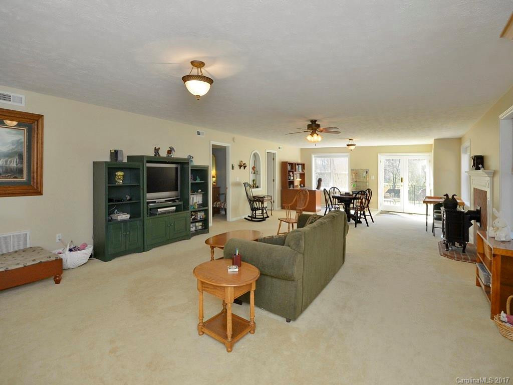 104 Racine Place #44,49 - Photo 19