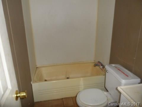 1458 Old Balsam Road - Photo 8