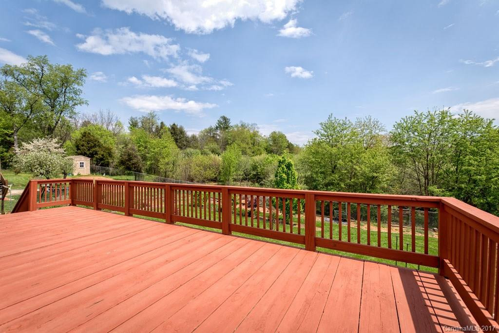 2 Green Valley Court - Photo 17