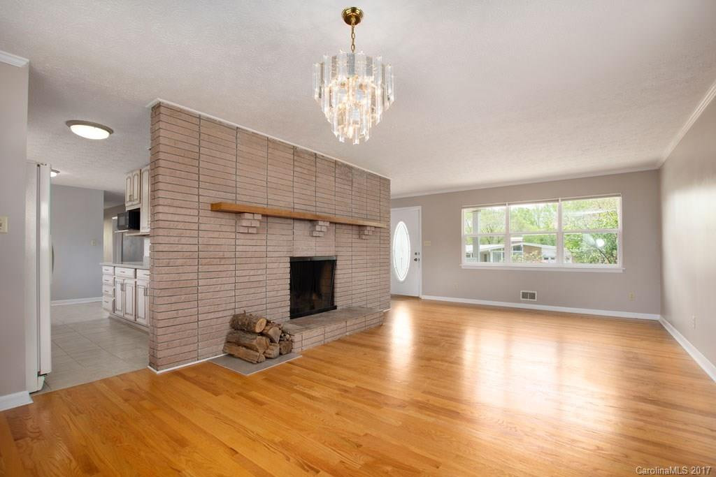 2 Green Valley Court - Photo 6