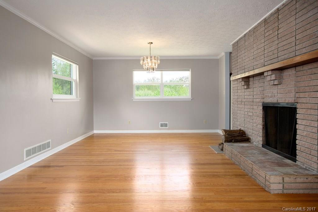 2 Green Valley Court - Photo 7